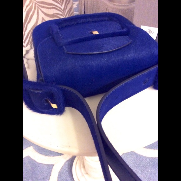 ⭐️SOLD⭐️ Tory Burch Sawyer Calf Hair Handbag $498 - Picture 5 of 8